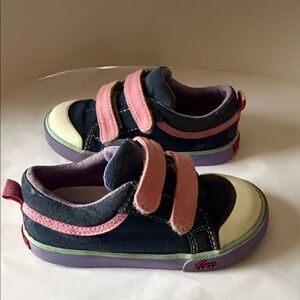 See Kai Run Kids size 9 Multicolor